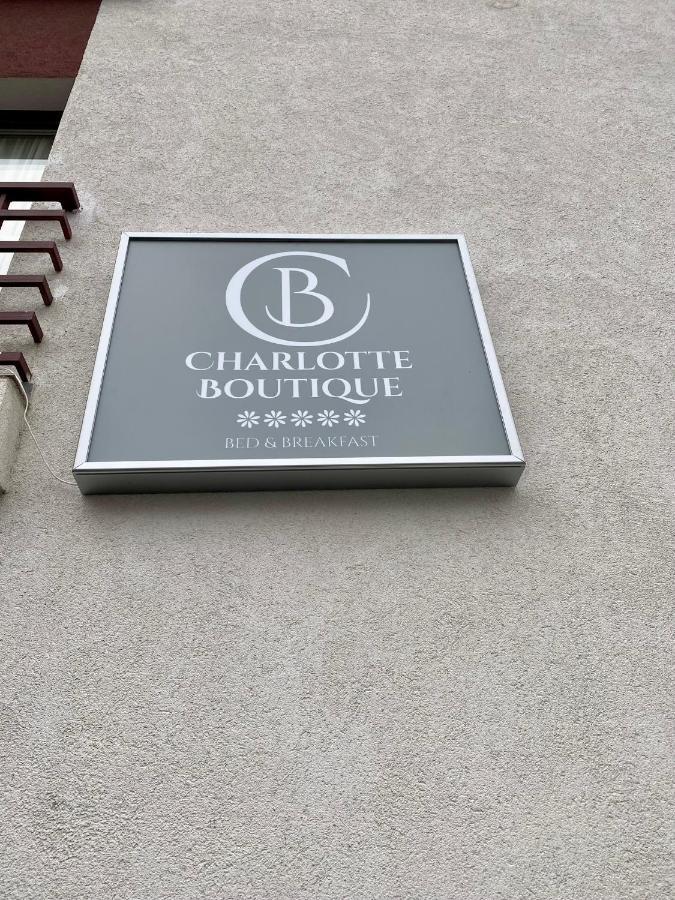 Pensiunea Charlotte Boutique Bacău Exterior foto